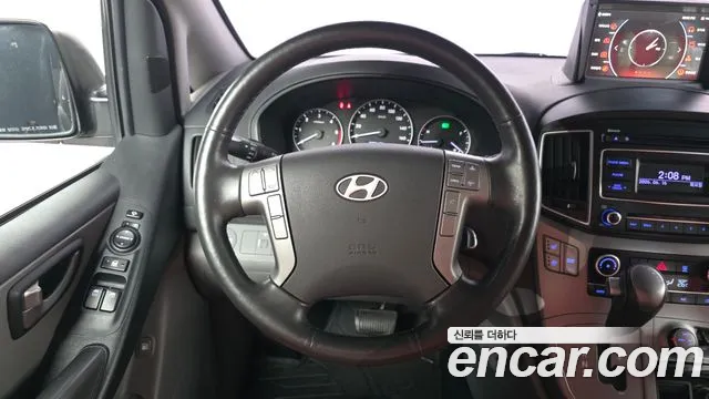 Hyundai Staria 2016 thumb 3