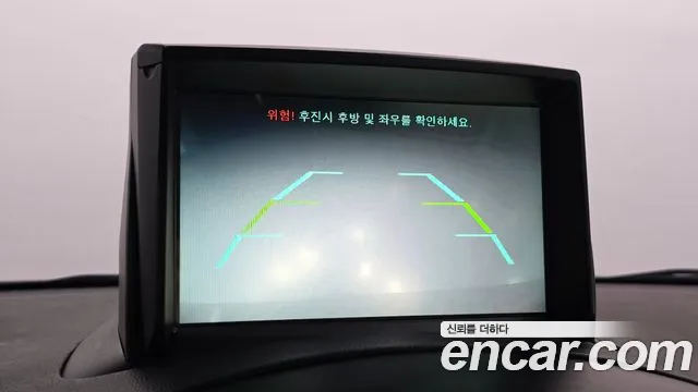 Hyundai Staria 2016 thumb 2