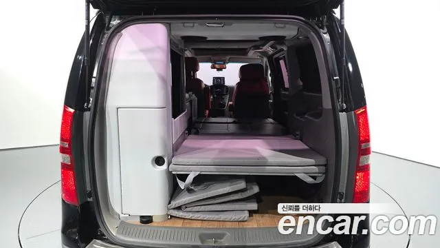 Hyundai Staria 2016 thumb 5