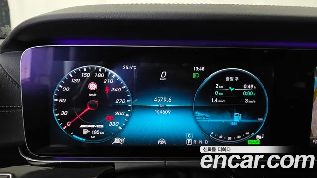 Mercedes-Benz AMG GT 2019 thumb 4