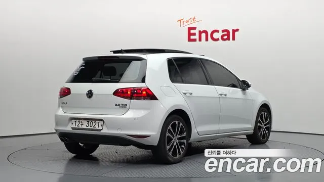 Volkswagen Golf Sportsvan 2014 thumb 10