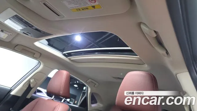 Lexus NX 2015 thumb 8