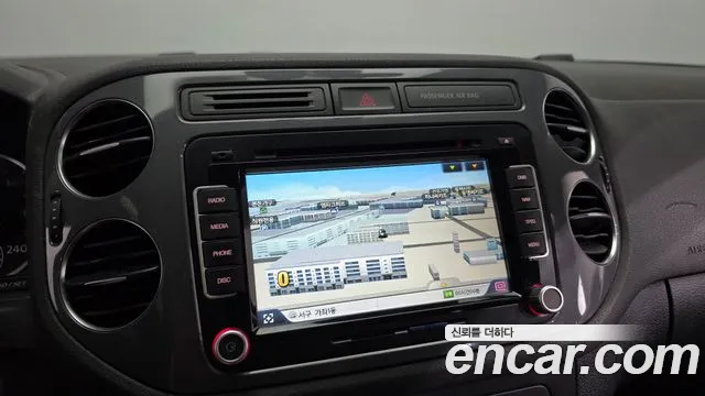 Volkswagen Tiguan 2015 thumb 6