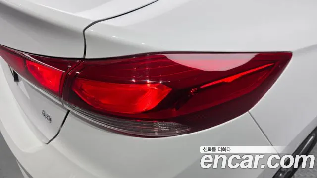 Hyundai AD 2017 thumb 12