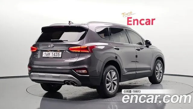 Hyundai Santa Fe 2018 thumb 10