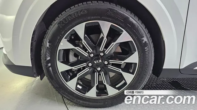 Kia Carnival 2020 thumb 5