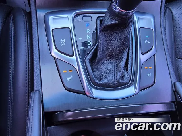 Hyundai Grandeur 2014 thumb 10