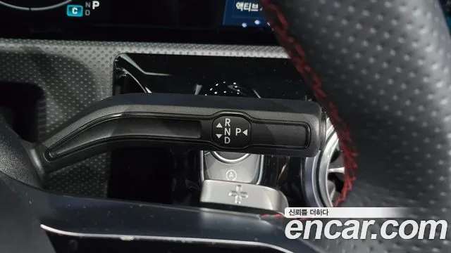 Mercedes-Benz A-Класс 2024 thumb 2