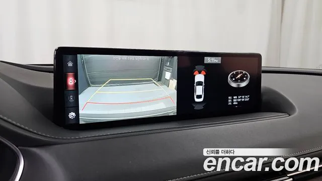 Genesis G80 2020 thumb 12