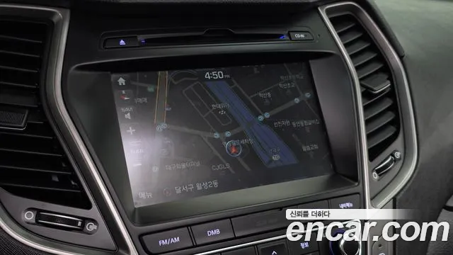 Hyundai Santafe 2016 thumb 11