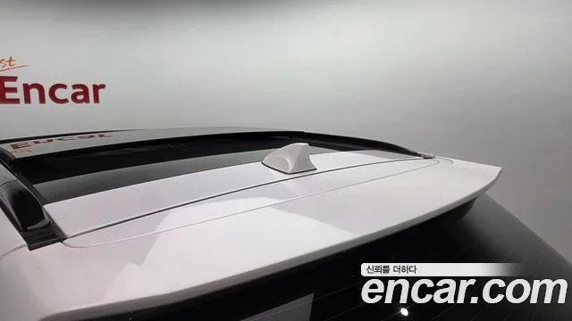 Hyundai Santafe 2016 thumb 8