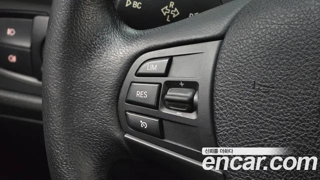 BMW 3 серии Gran Turismo 2015 thumb 8
