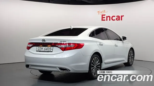 Hyundai Grandeur 2013 thumb 9