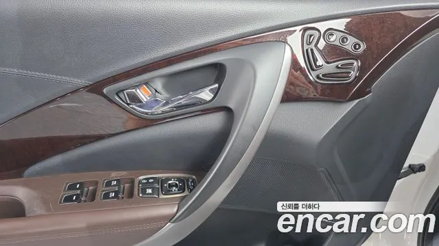 Hyundai Grandeur 2013 thumb 2