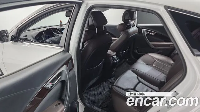 Hyundai Grandeur 2013 thumb 8