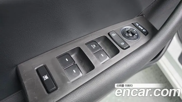 Hyundai LF 2015 thumb 7