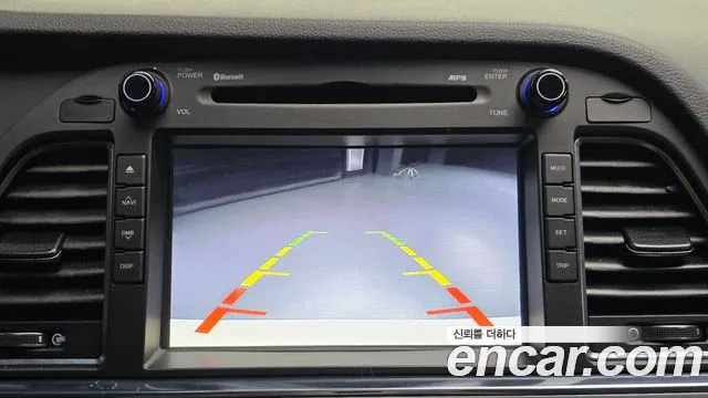 Hyundai LF 2015 thumb 5