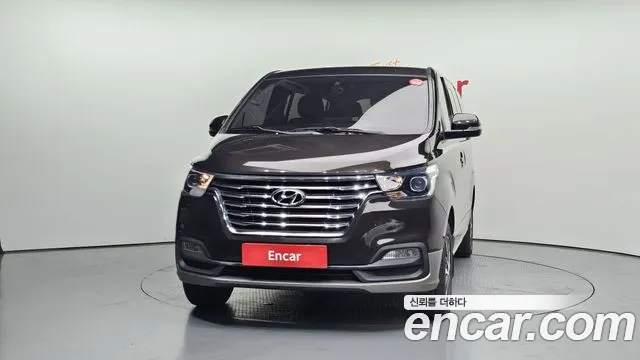 Hyundai Staria 2018 thumb 9
