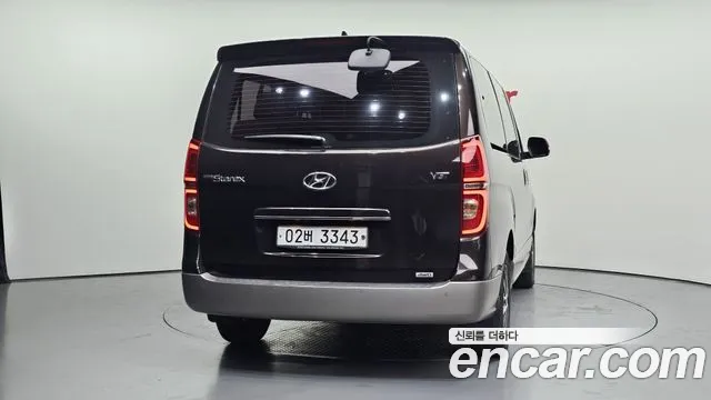 Hyundai Staria 2018 thumb 8