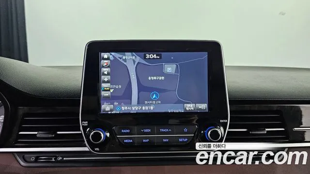 Hyundai Staria 2018 thumb 5