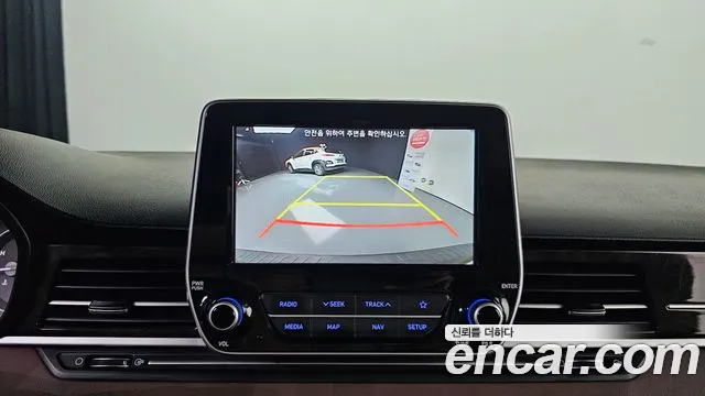 Hyundai Staria 2018 thumb 3