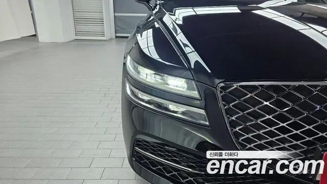 Genesis G80 2020 thumb 2
