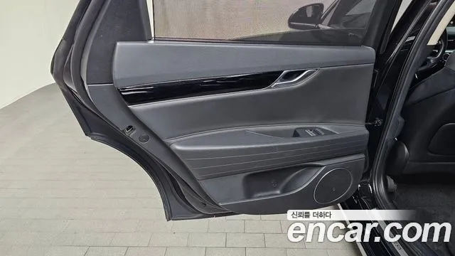 Genesis G80 2020 thumb 12