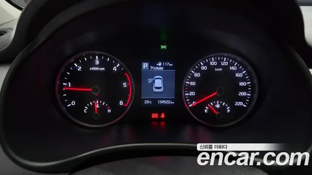 Kia Stonic 2017 thumb 2