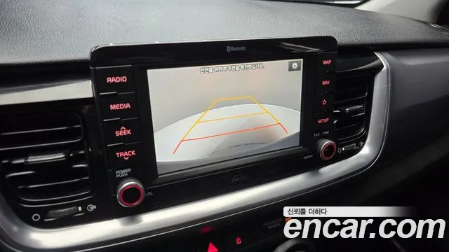 Kia Stonic 2017 thumb 4