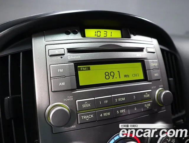 Hyundai Staria 2013 thumb 6
