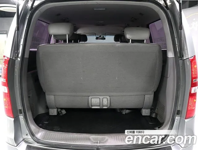 Hyundai Staria 2013 thumb 8
