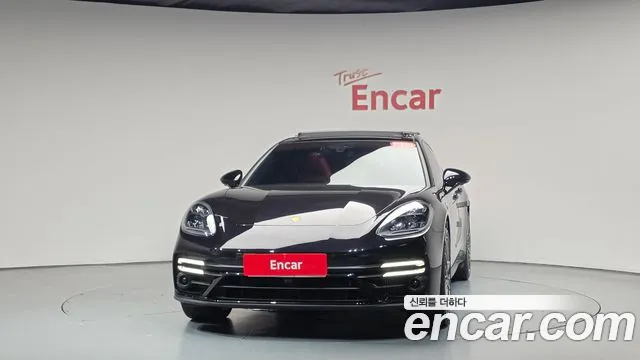 Porsche Panamera 2023 thumb 10
