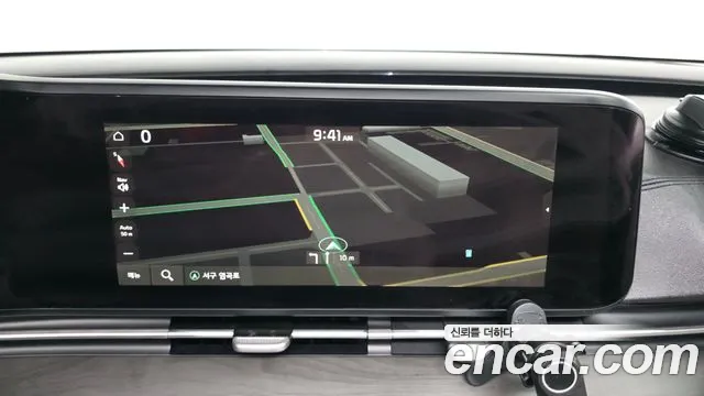 Kia Carnival 2021 thumb 8