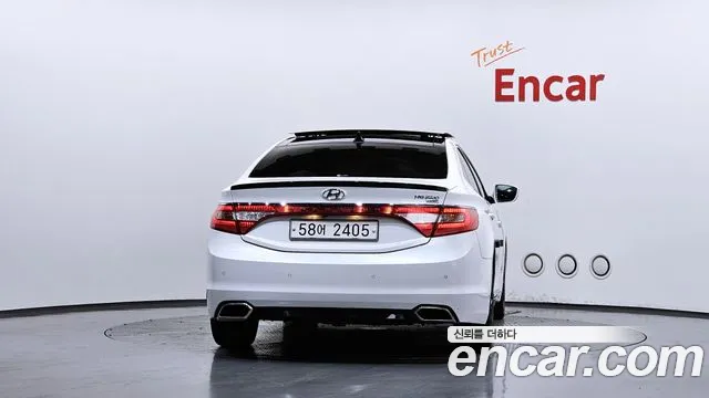 Hyundai Grandeur 2014 thumb 6