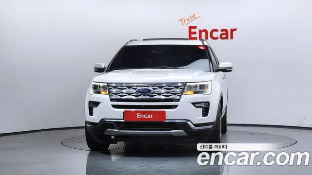 Ford Explorer 2019 thumb 2