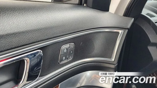 Ford Explorer 2019 thumb 12