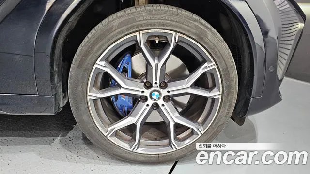 BMW X6 2020 thumb 9