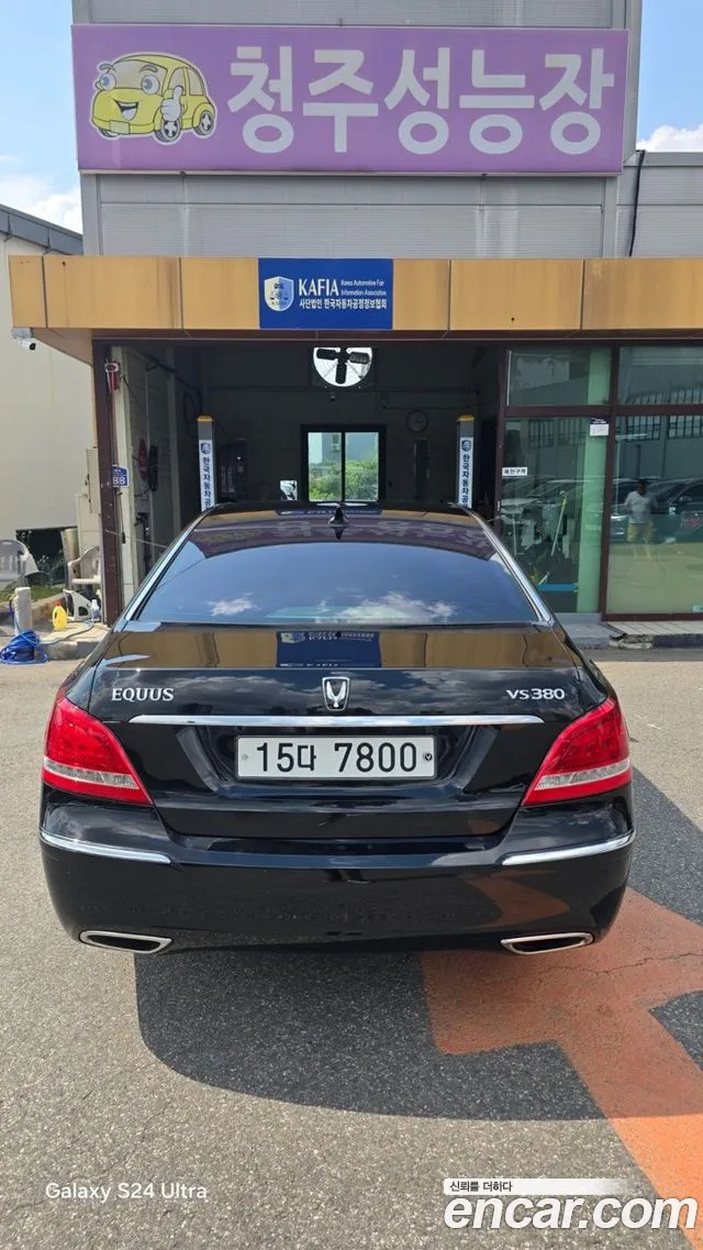 Hyundai Equus 2011 thumb 4