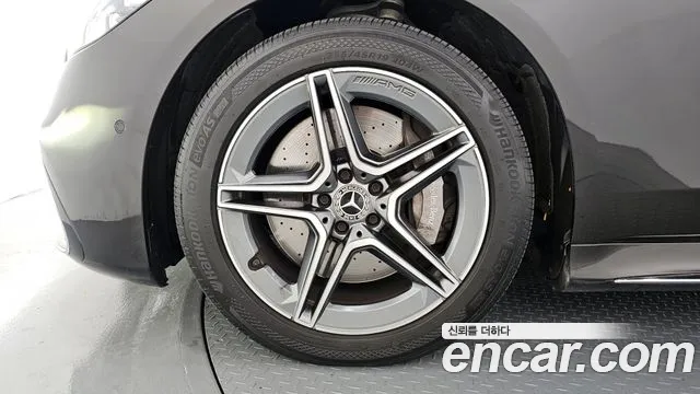 Mercedes-Benz S-Class 2023 thumb 5