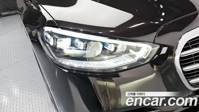 Mercedes-Benz S-Class 2023 thumb 2