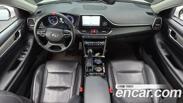 Hyundai Grandeur 2018 thumb 3
