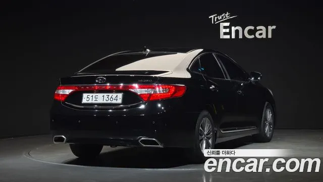 Hyundai Grandeur 2014 thumb 2
