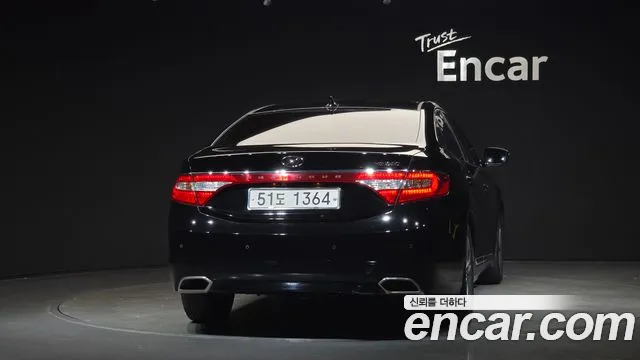 Hyundai Grandeur 2014 thumb 4