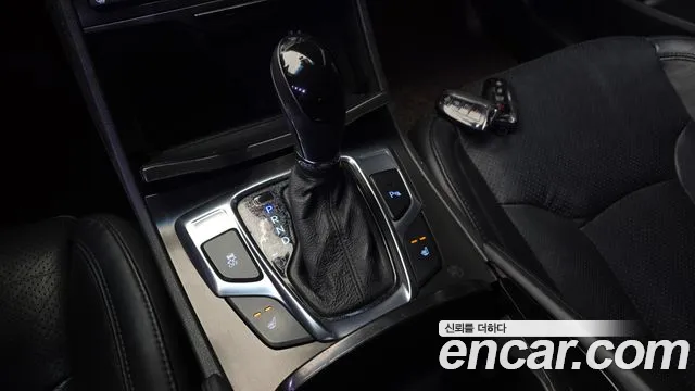Hyundai Grandeur 2014 thumb 9