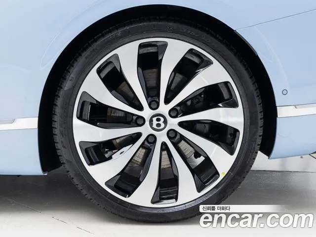 Bentley Continental 2025 thumb 2
