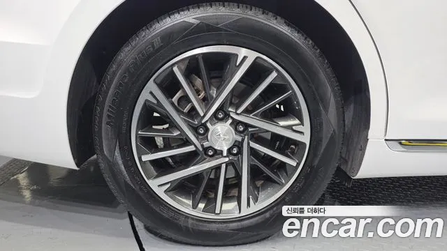 Hyundai Grandeur 2022 thumb 8