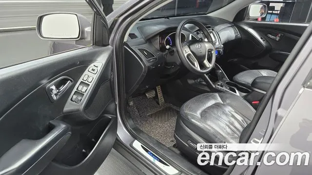 Hyundai Tucson 2011 thumb 12