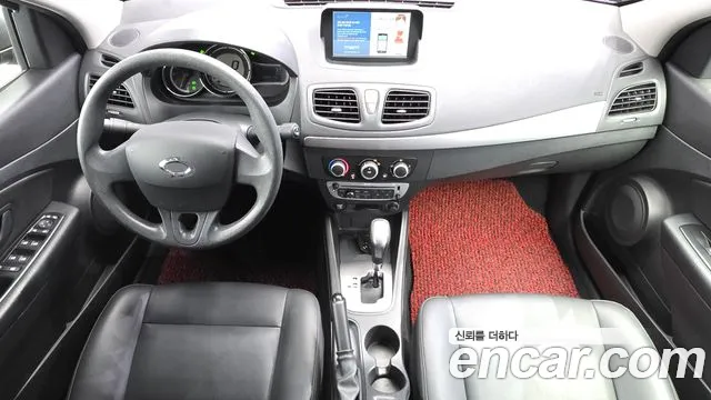 Renault SM3 2018 thumb 9