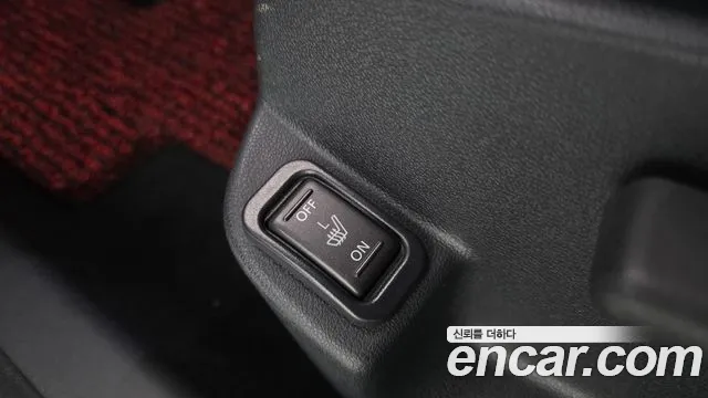 Renault SM3 2018 thumb 10
