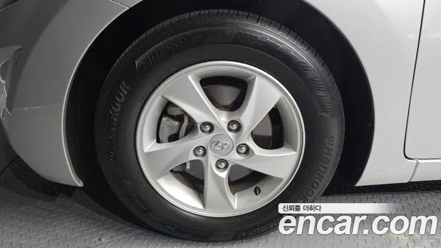 Hyundai Elantra 2014 thumb 5